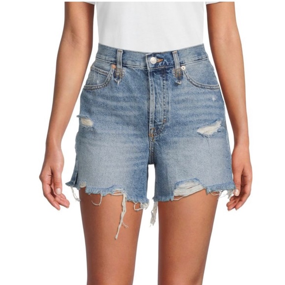 We the free relaxed fit shorts - Picture 1 of 4